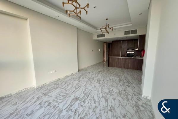 1 BEDROOM | LOW FLOOR | NEAR METRO